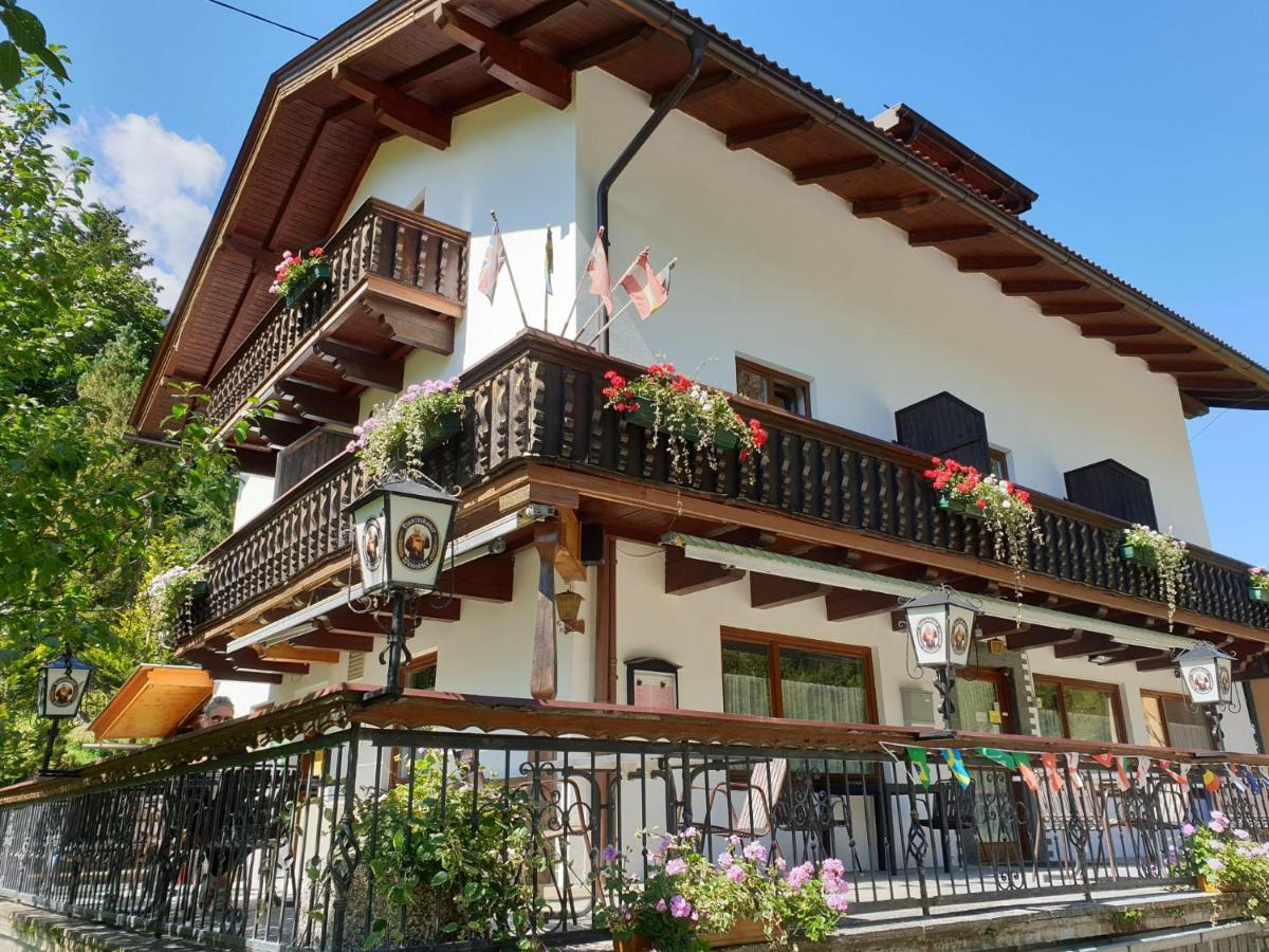 Tattoo Pension Mit Restaurant Und Tattoo-Studio Mortschach Exterior photo